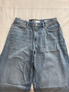 Garage Women's Boyfriend Jeans in Light Blue Wash